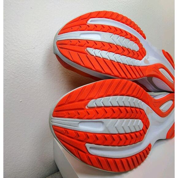 Saucony Guide 15 Shoes Womens 11.5 Sunset Orange Running Sneakers Trainer EUC - Picture 12 of 15